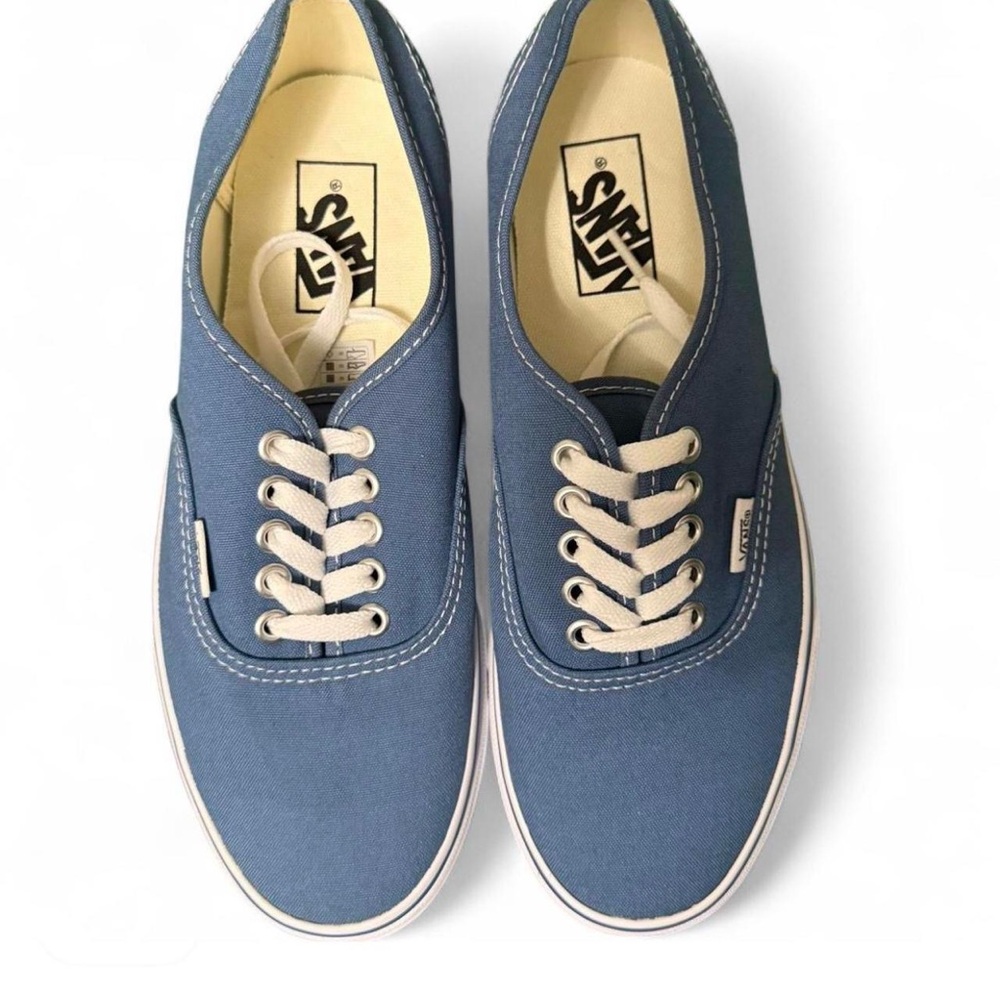 NWT Vans Authentic Navy Blue Limited Edition SZ 9